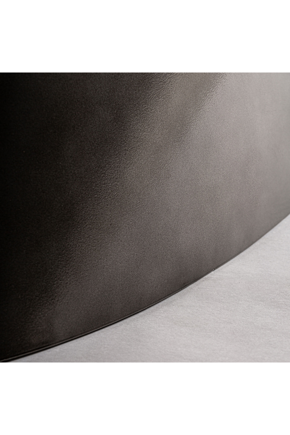 Steel Base Round Dining Table | Vical Home Warhem | Oroa.com