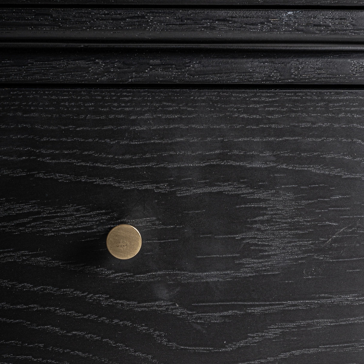Black 6-Drawer Chest | Oroa.com