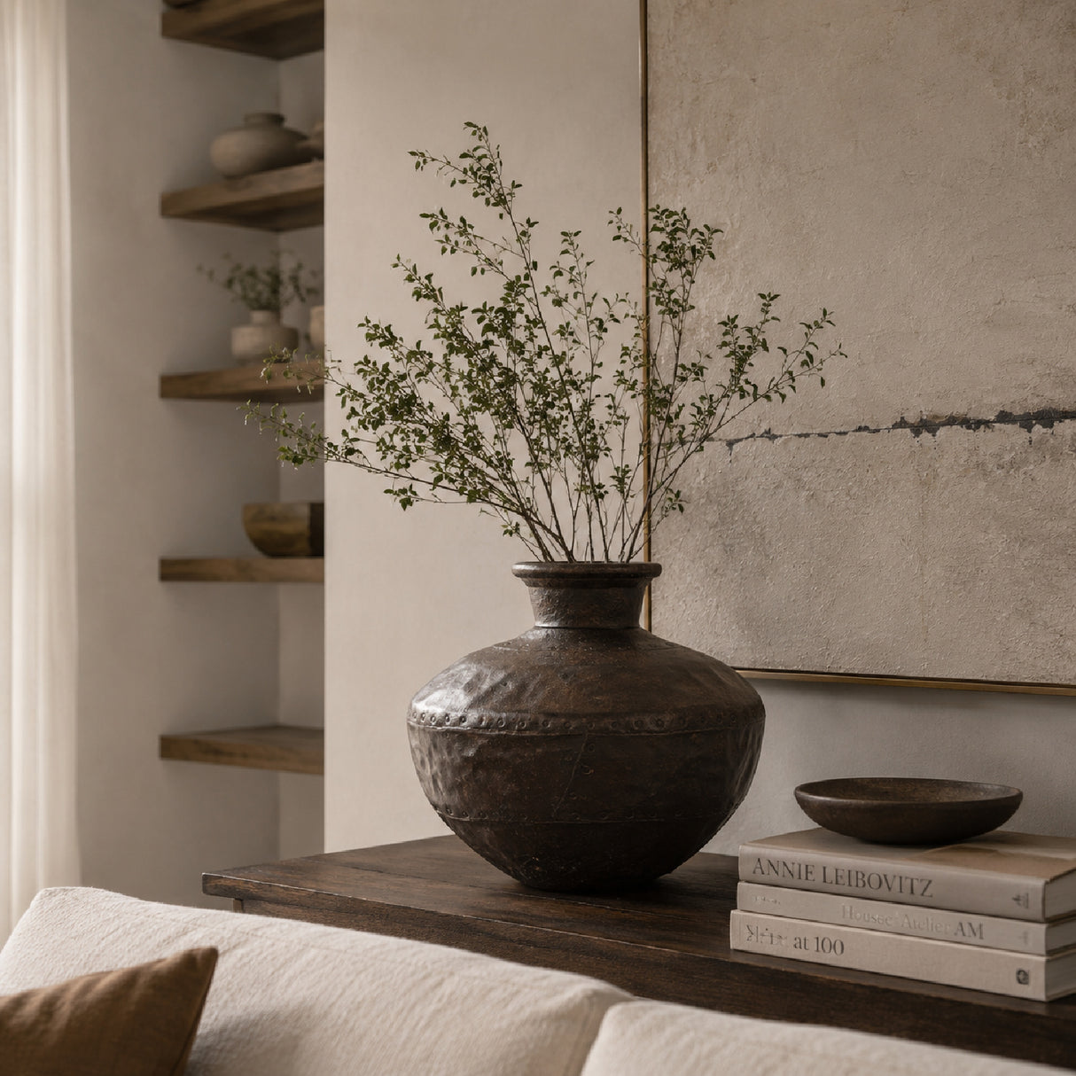 Brown Iron Antique Vase | Oroa.com
