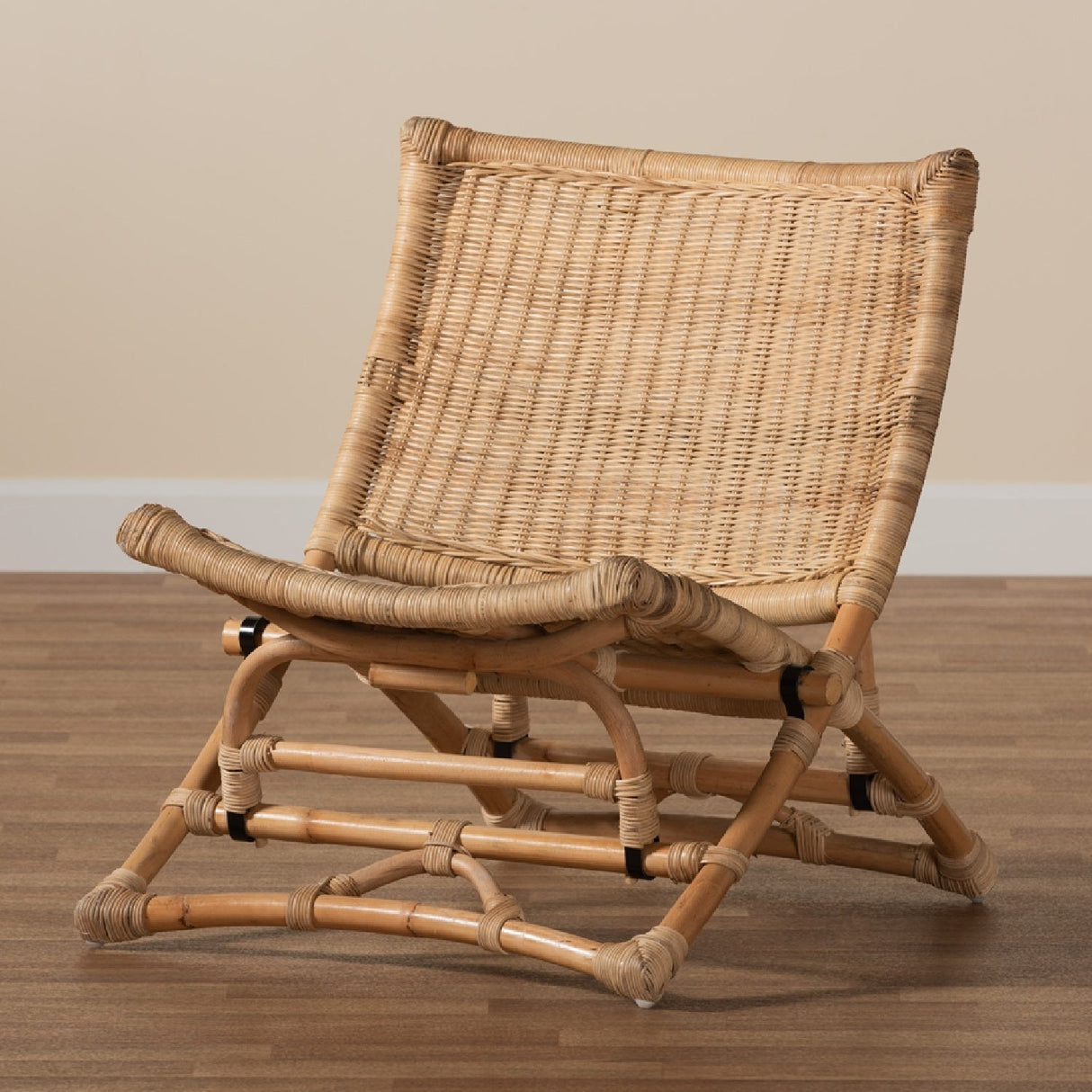 Modern European furniture - Natural Rattan Foldable Lounge Chair - www.oroa.com