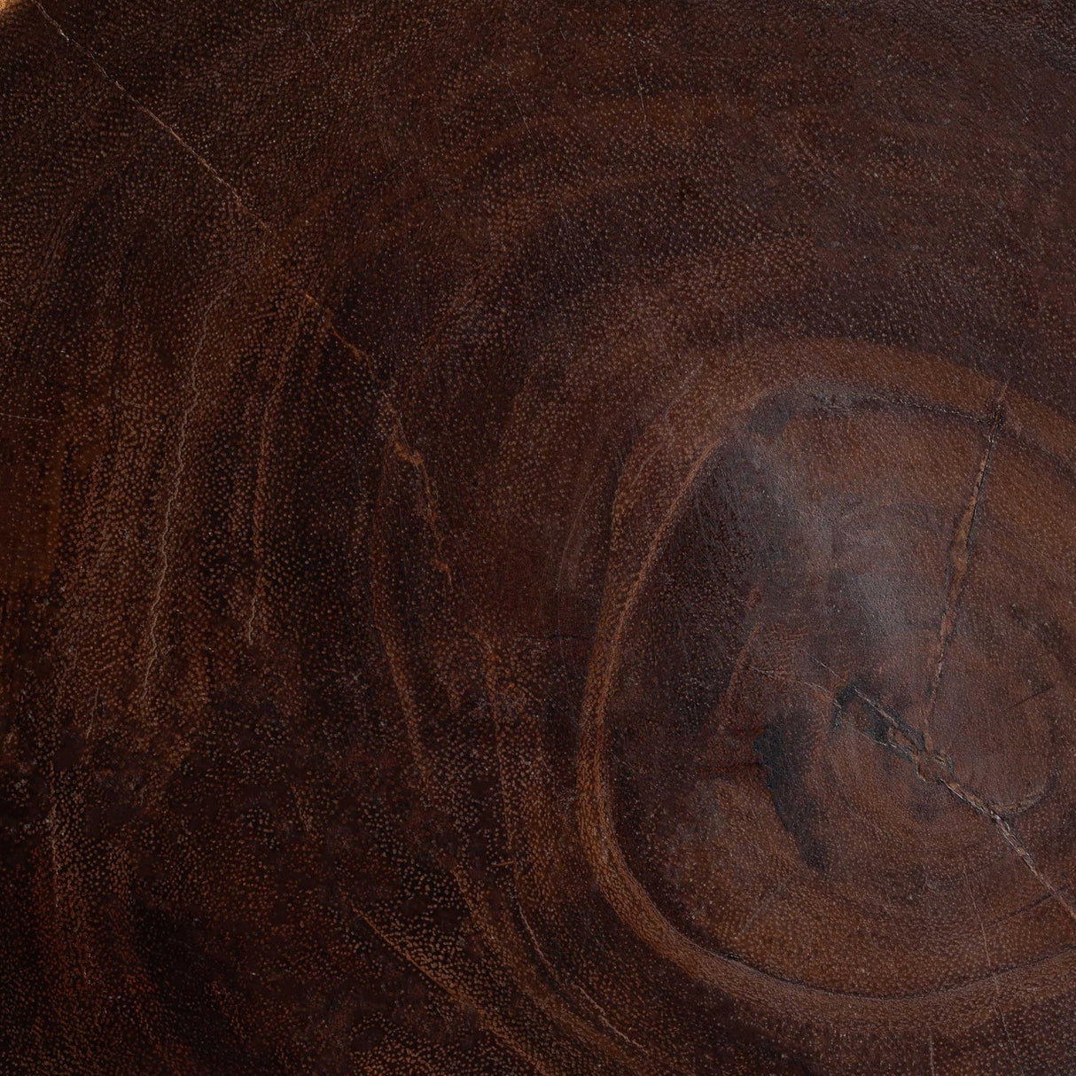 Hourglass Wooden Side Table | Bali Loom Noleta | Oroa.com