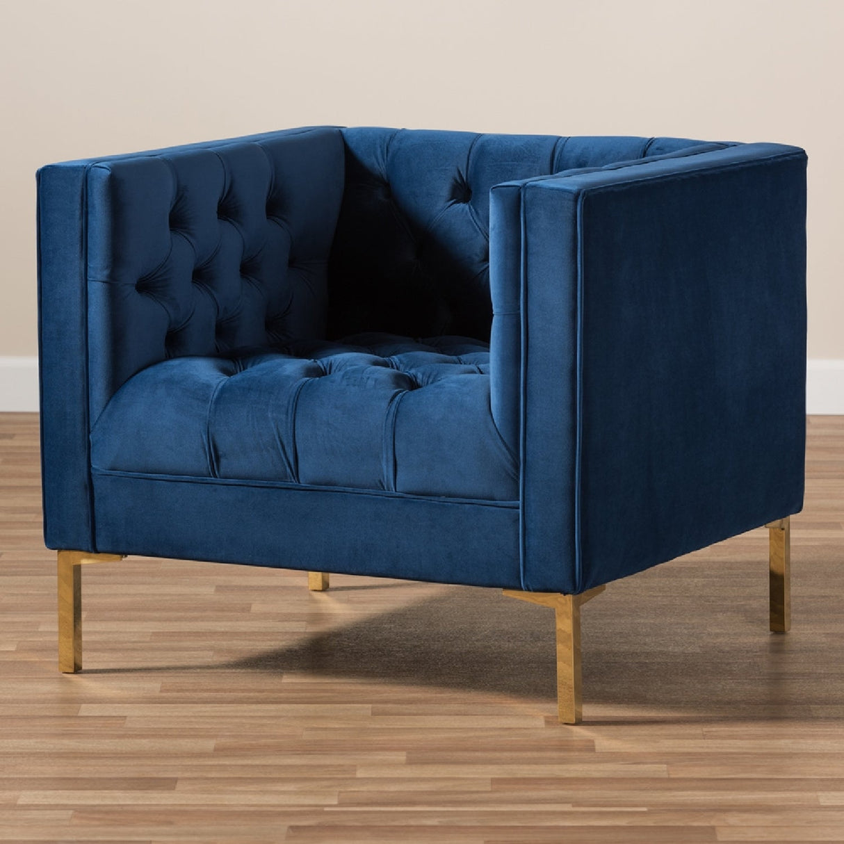 Button Tufted Velvet Lounge Chair | Bali Loom Zanetta | Oroa.com