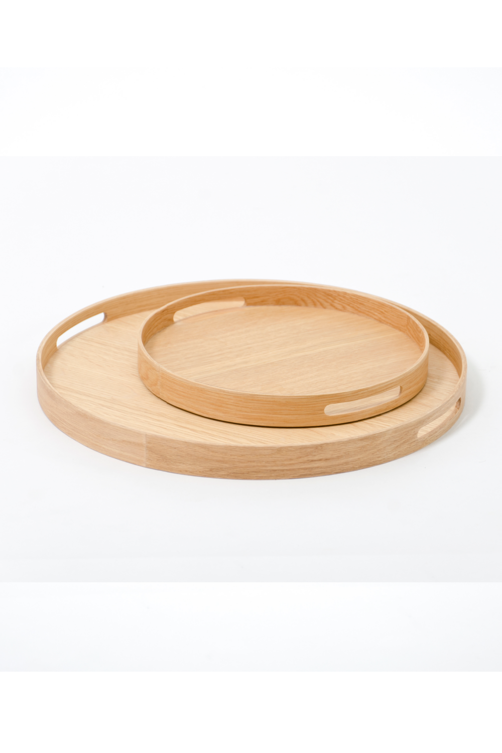 Wooden Round Tray | Wireworks Busboy | Oroa.com