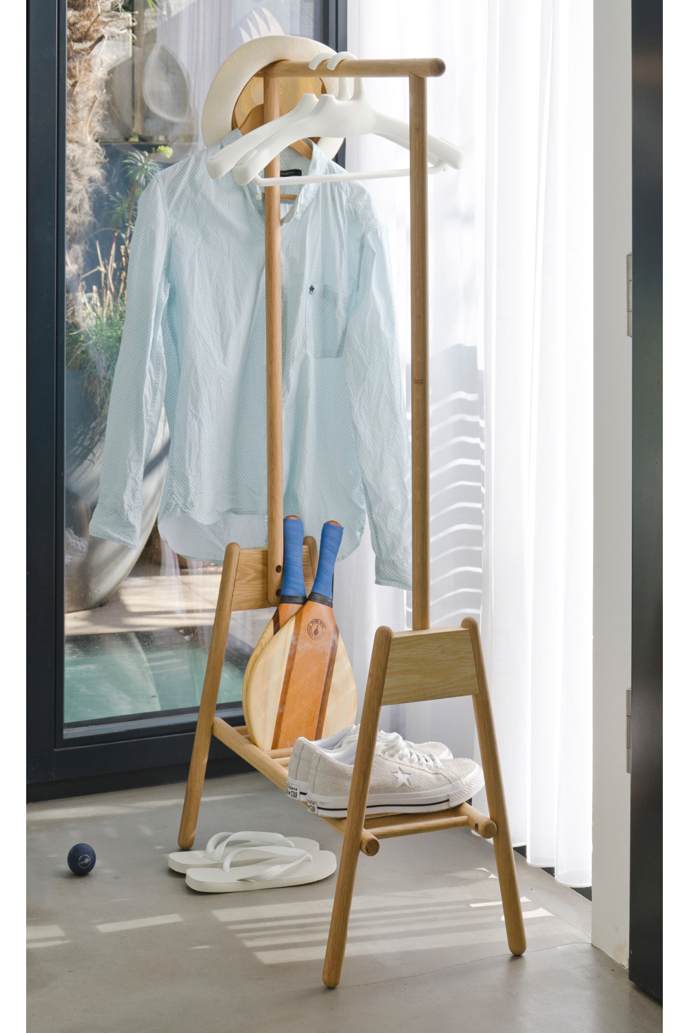 Natural Oak Hang Rail | Wireworks Hang Up | Oroa.com