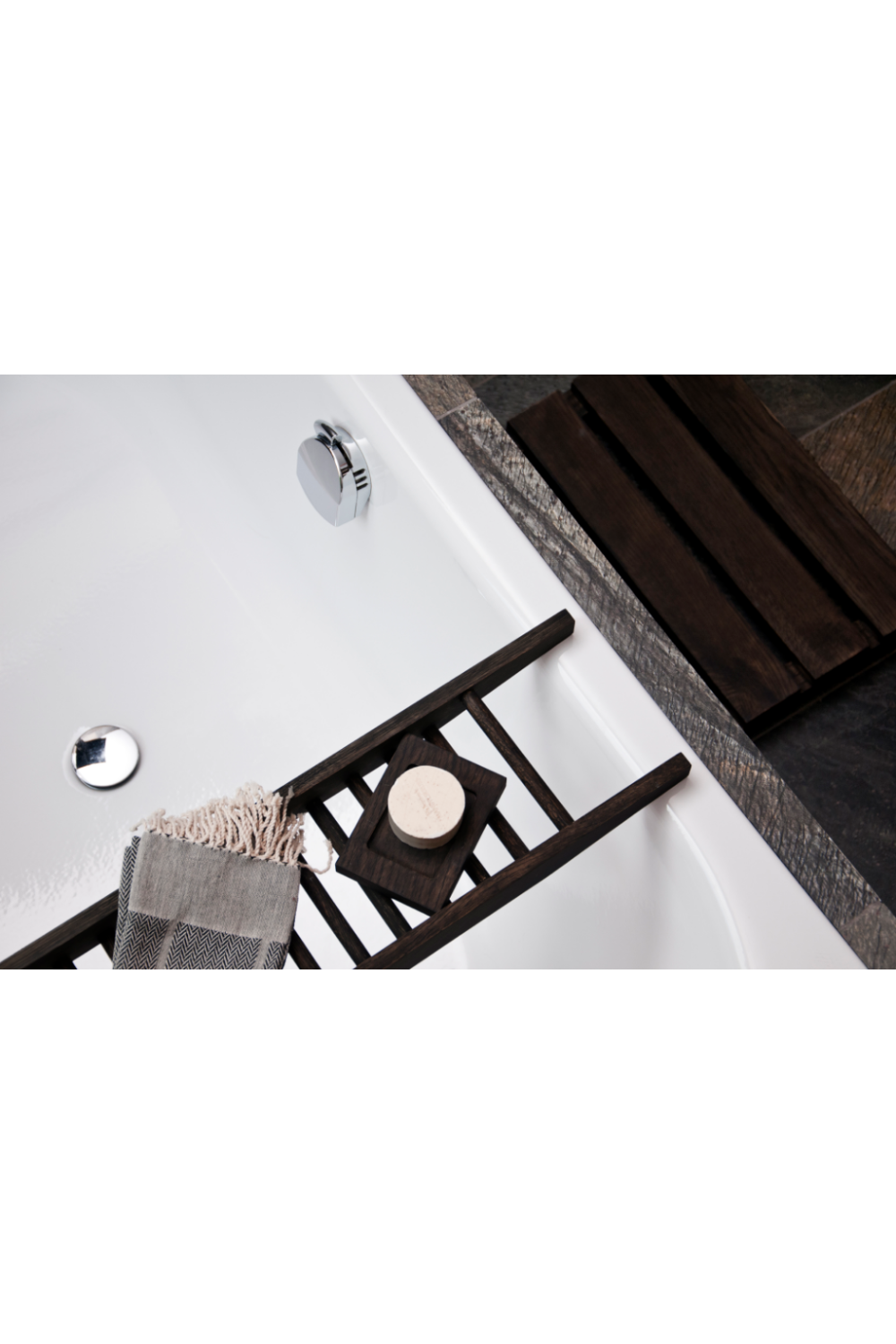 Rectangular Oak Soap Dish | Wireworks Mezza | Oroa.com