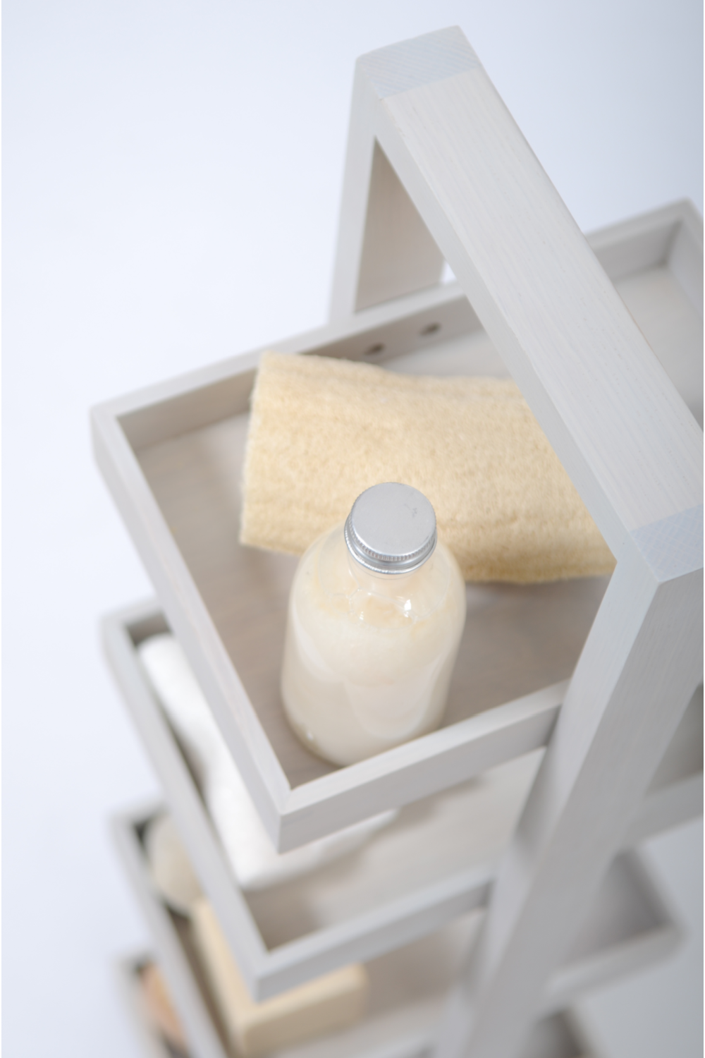 Oak 4 Tray Portable Storage Caddy | Wireworks Quattro | Oroa.com