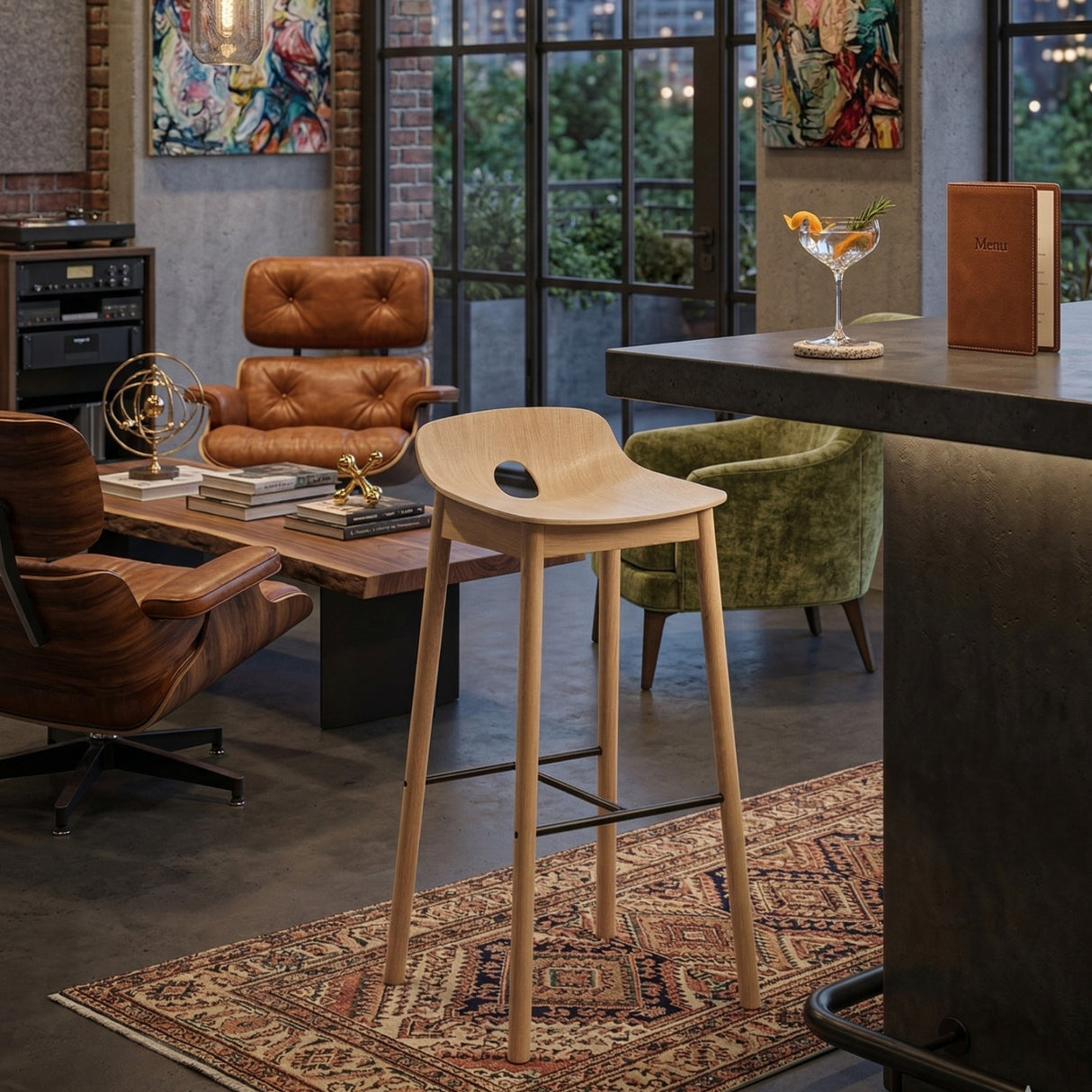 Classic Oak Bar Stool | Oroa.com