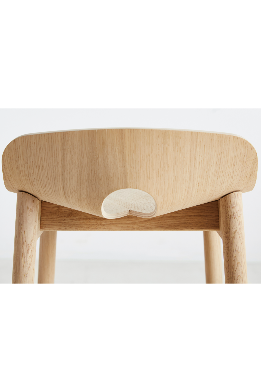 Classic Oak Counter Stool | Oroa.com