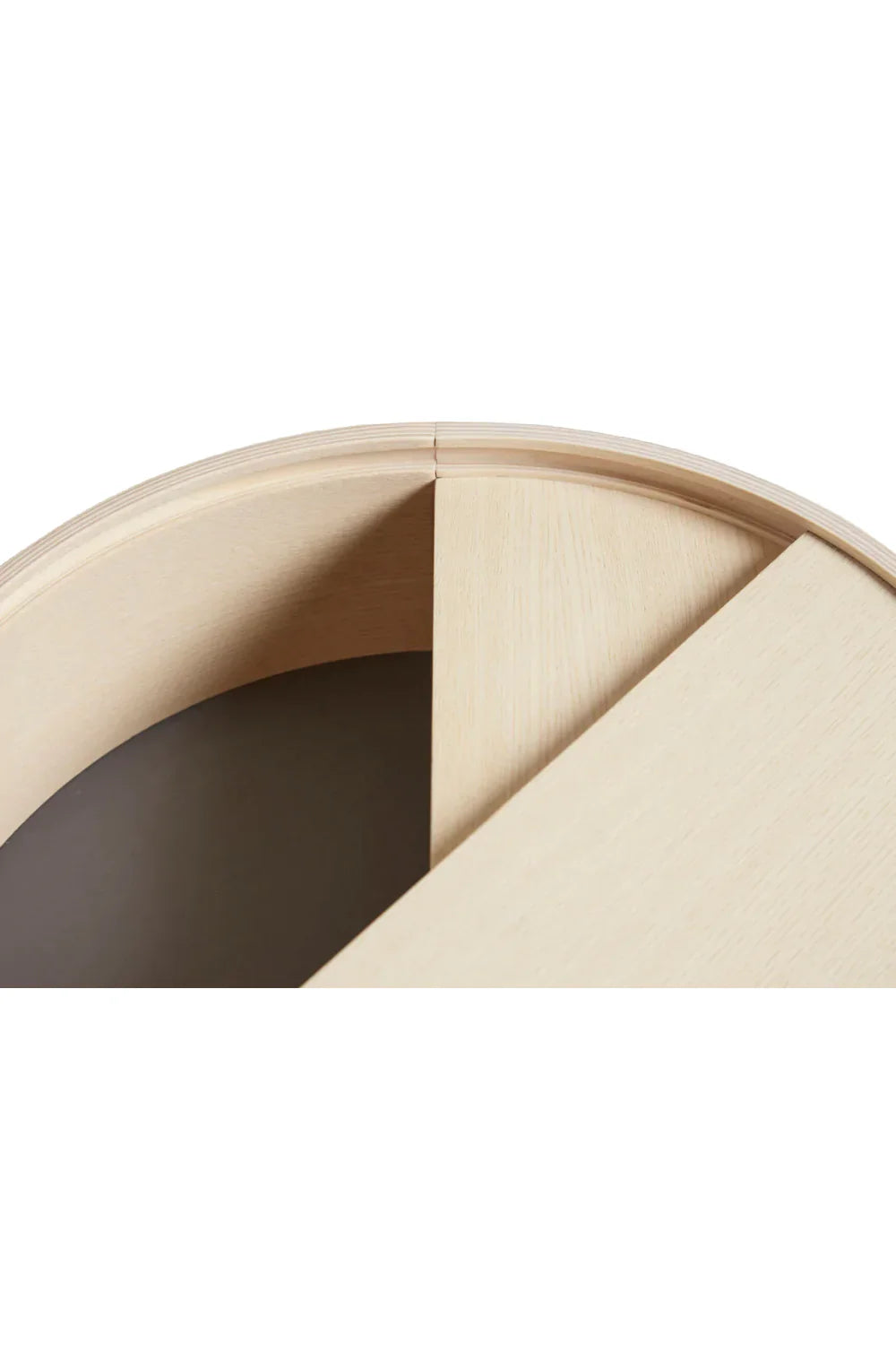 Contemporary Round Side Table | WOUD Arc | OROA.com