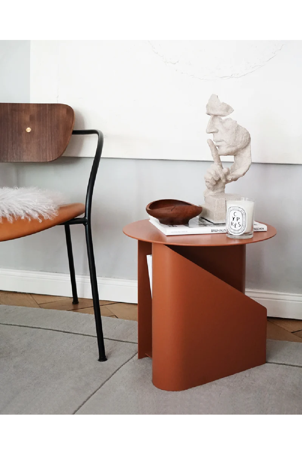 Metal Modern Side Table | WOUD Sentrum | OROA.com