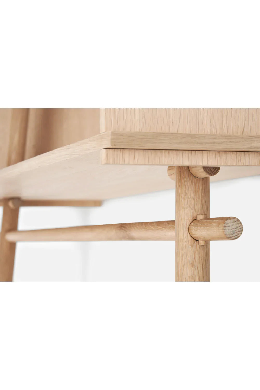 Oak Minimalist Wardrobe L | WOUD Töjbox | OROA.com