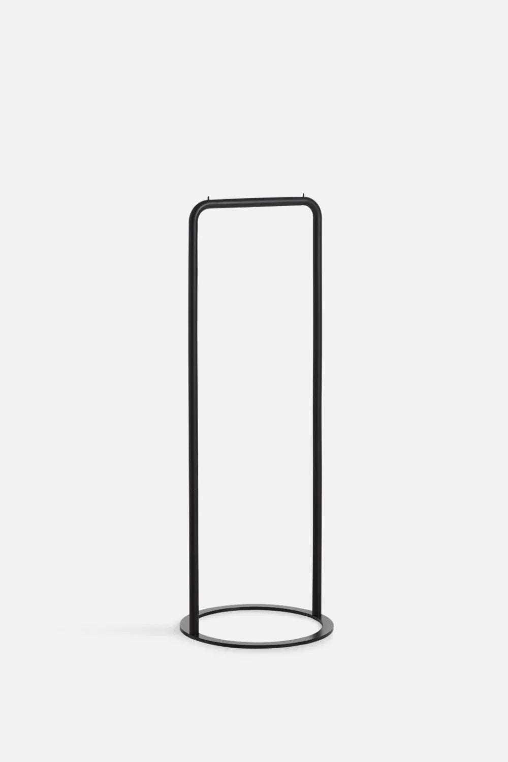 Black Metal Clothing Rack | WOUD O&O | OROA.com