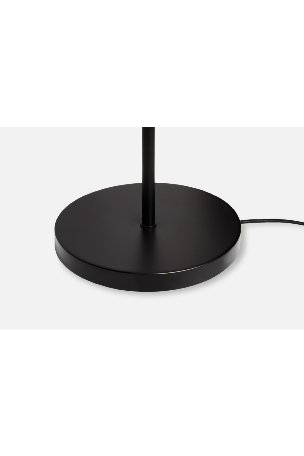 Conical Minimalist Floor Lamp | Oroa.com
