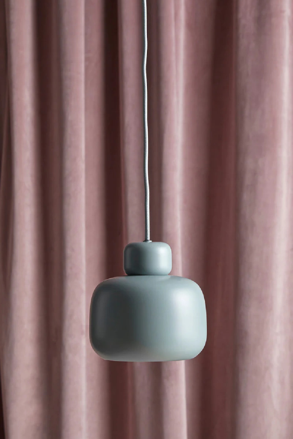 Modern Minimalist Pendant Lamp S | WOUD Stone | OROA.com