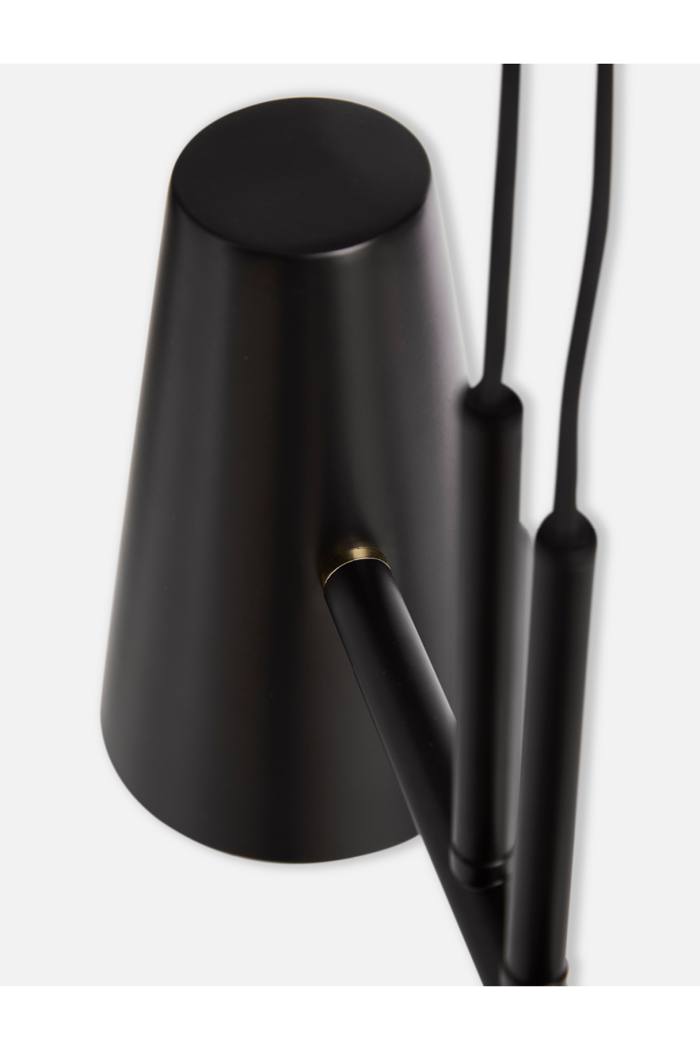 Industrial Black Pendant Lamp | WOUD Cono | OROA.com