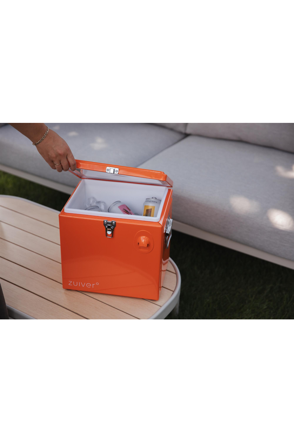 Insulated Cooler with Bottle Opener | Zuiver Cooler Be Cute | OROA.com