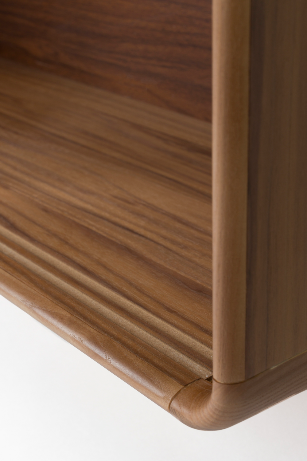 Ash Wood Shelf Cabinet | Zuiver Rise | OROA.com