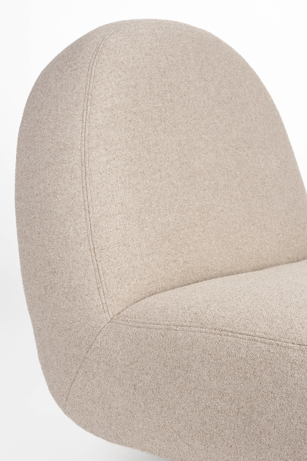 Arched Back Swivel Lounge Chair | Oroa.com