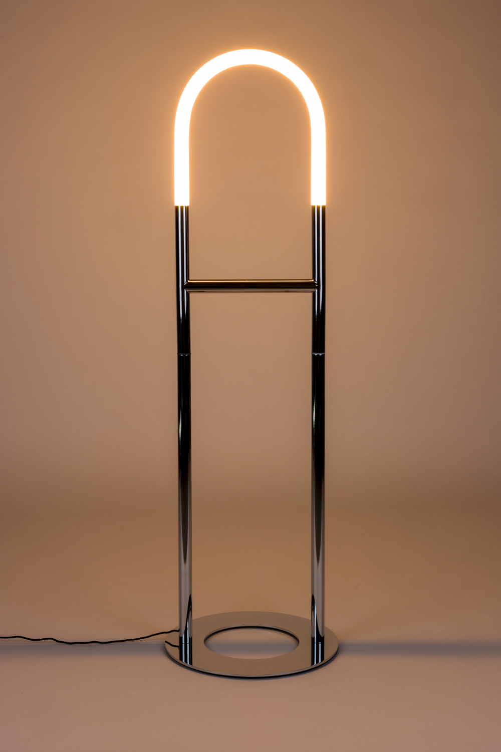 Modern Chrome Floor Lamp | Zuiver Arch | Oroa.com