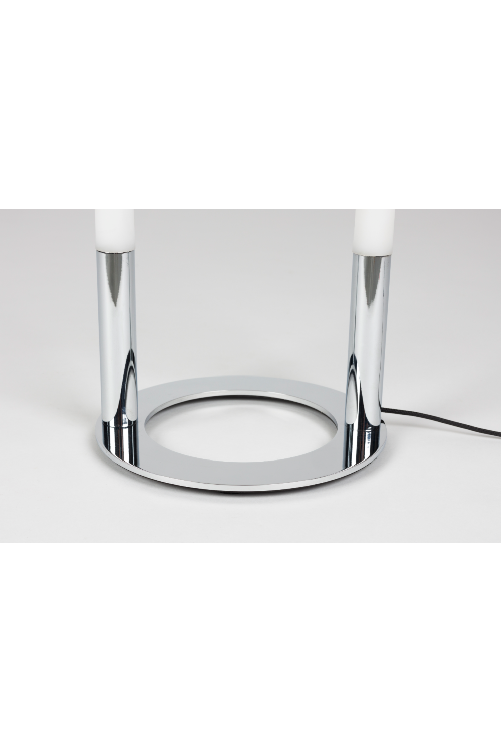 Modern Chrome Table Lamp | Zuiver Arch | Oroa.com