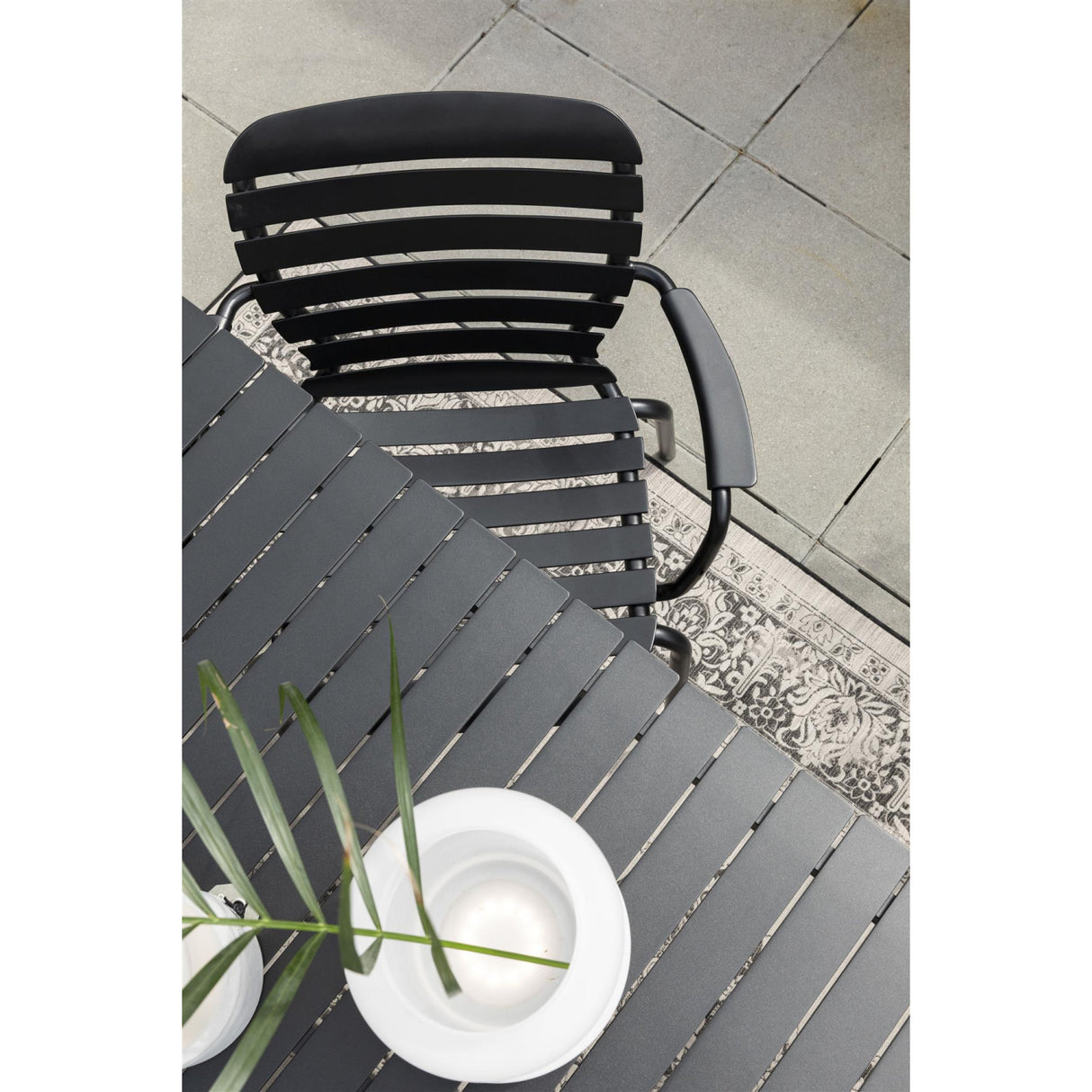 Modern European furniture - Aluminum Garden Table & Armchair Set (4) - www.oroa.com | Oroa.com