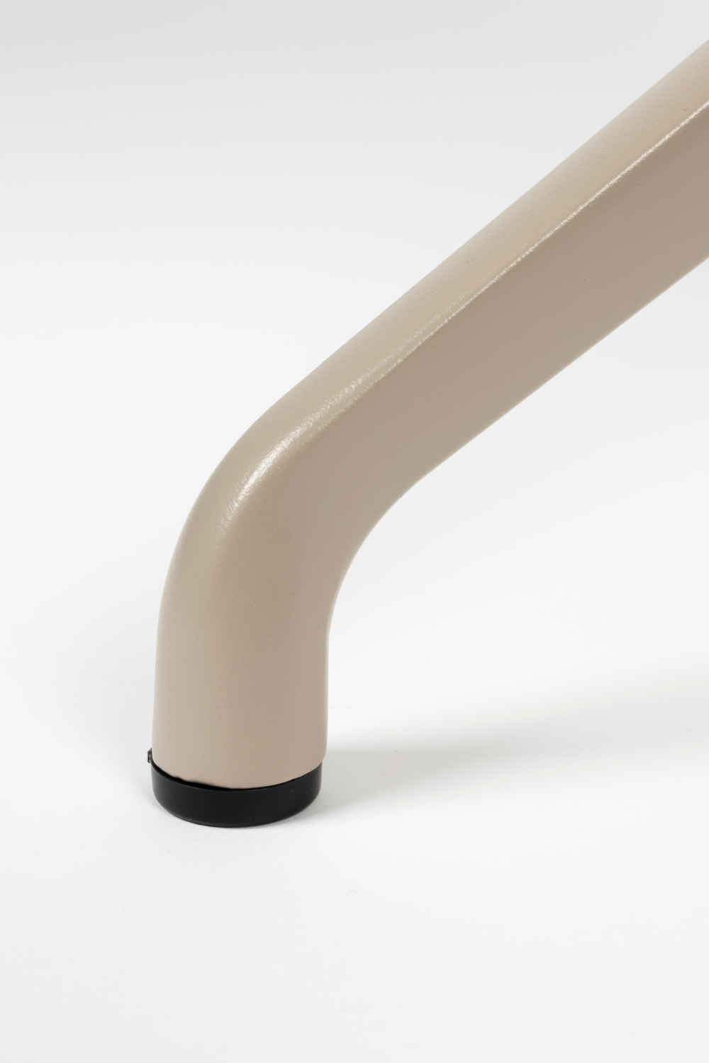 Upholstered Minimalist Swivel Chair (2) | Oroa.com