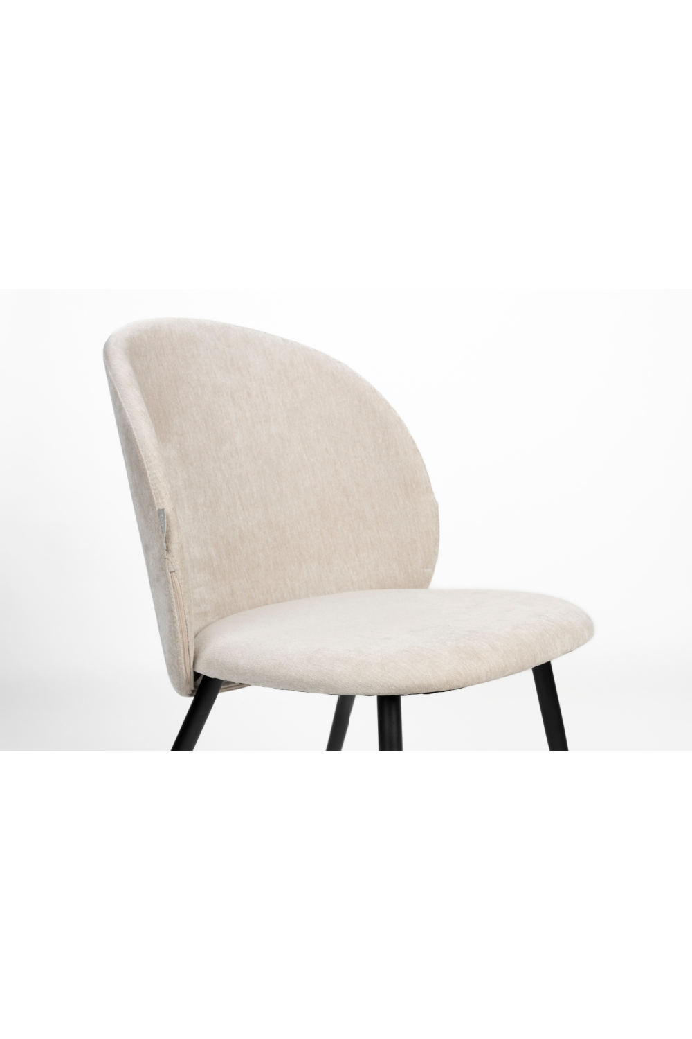Velvet Curved Dining Chairs (2) | Zuiver Cozy | OROA.com