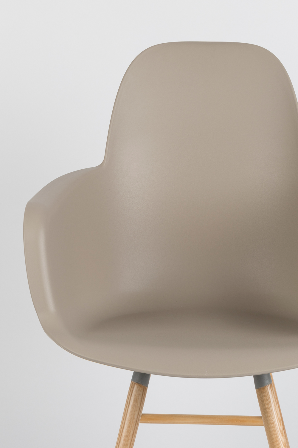 Shell Dining Armchairs (2) | Zuiver Albert Kuip | Oroa.com