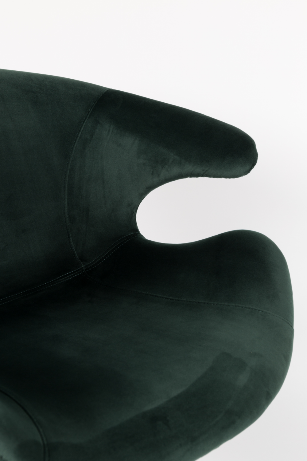 Bucket Seat Velvet Dining Armchairs (2) | Zuiver Mia | Oroa.com