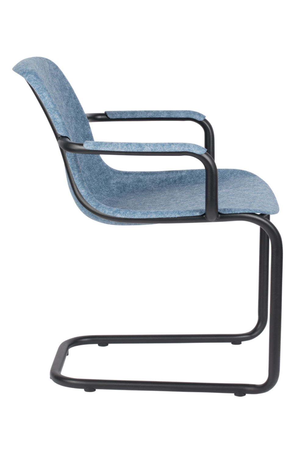 Cantilevered Dining Armchairs (2) | Zuiver Thirsty | Oroa.com