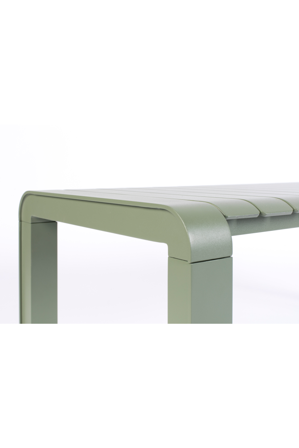 Aluminum Slatted Garden Bench | Zuiver Vondel | OROA.com