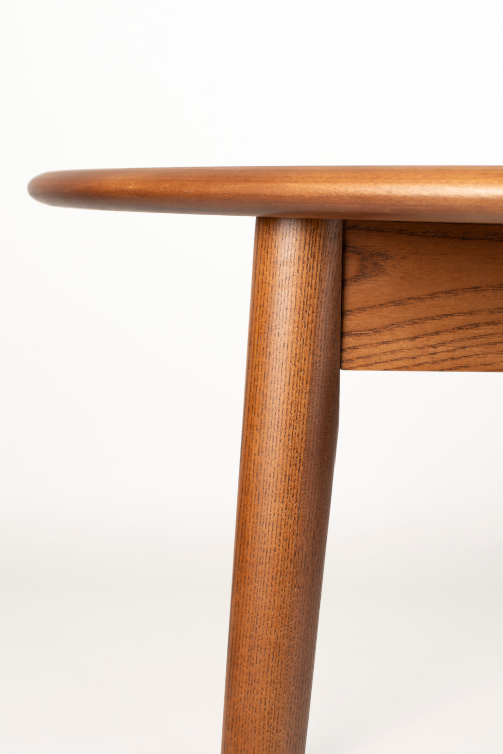 Scandinavian Extendable Dining Table | Zuiver Twist | OROA.com