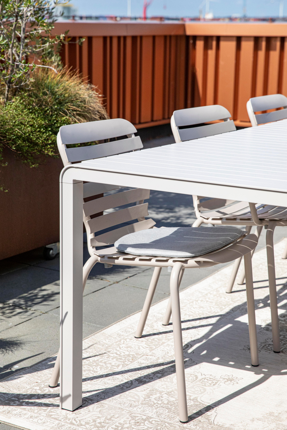 Slatted Aluminum Garden Table | Zuiver Vondel | OROA.com