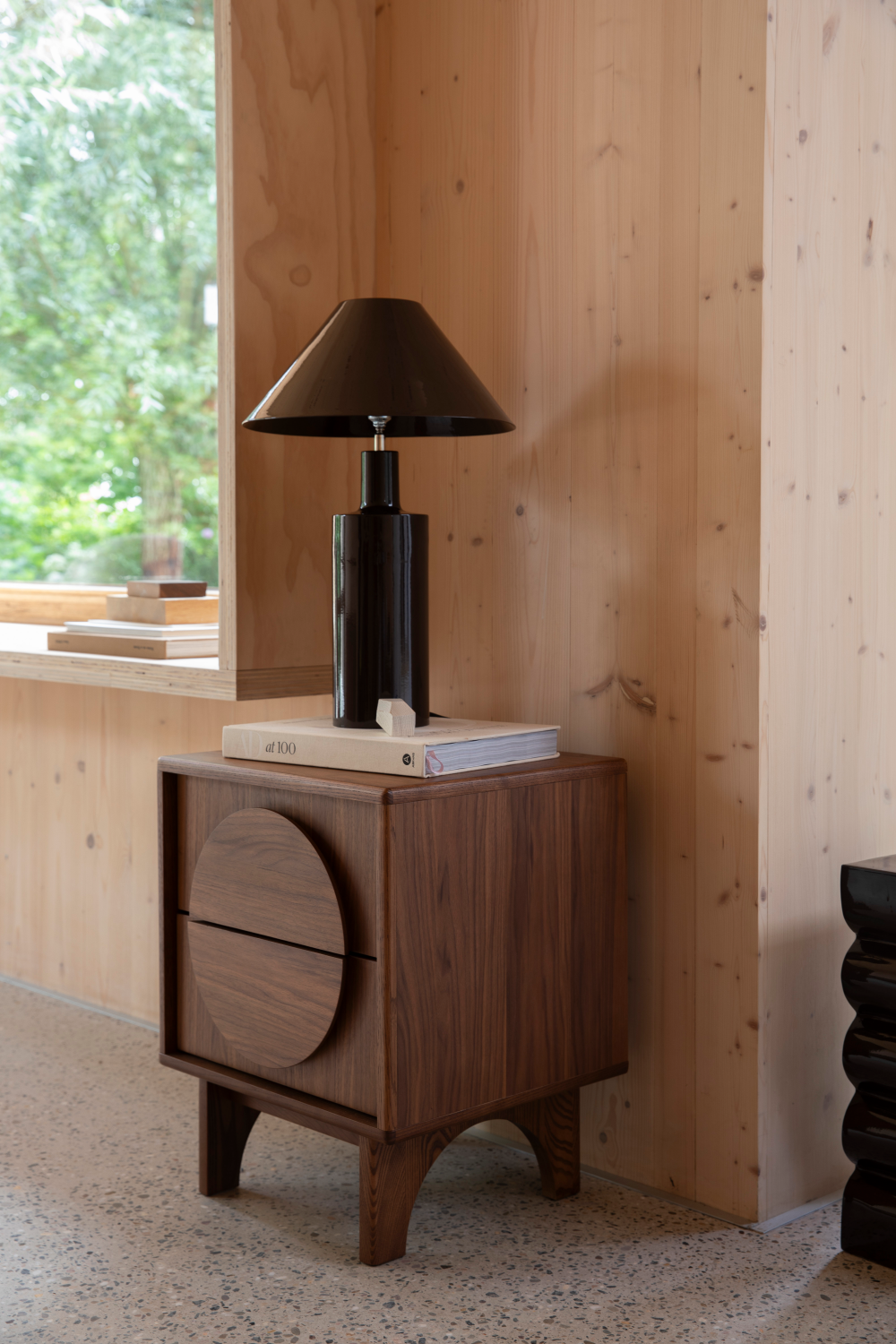 Oak Bedside Table | Zuiver Groove | OROA.com