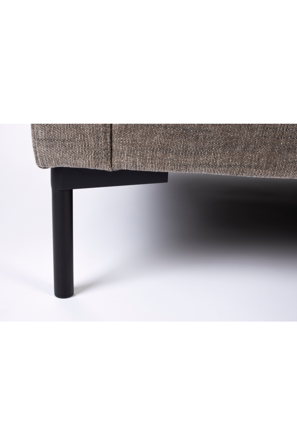 Modern Minimalist Love Seat | Zuiver Summer | Oroa.com