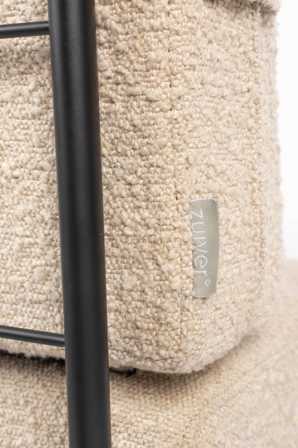 Beige Minimalist Lounge Chair | Zuiver Bowie | OROA.com