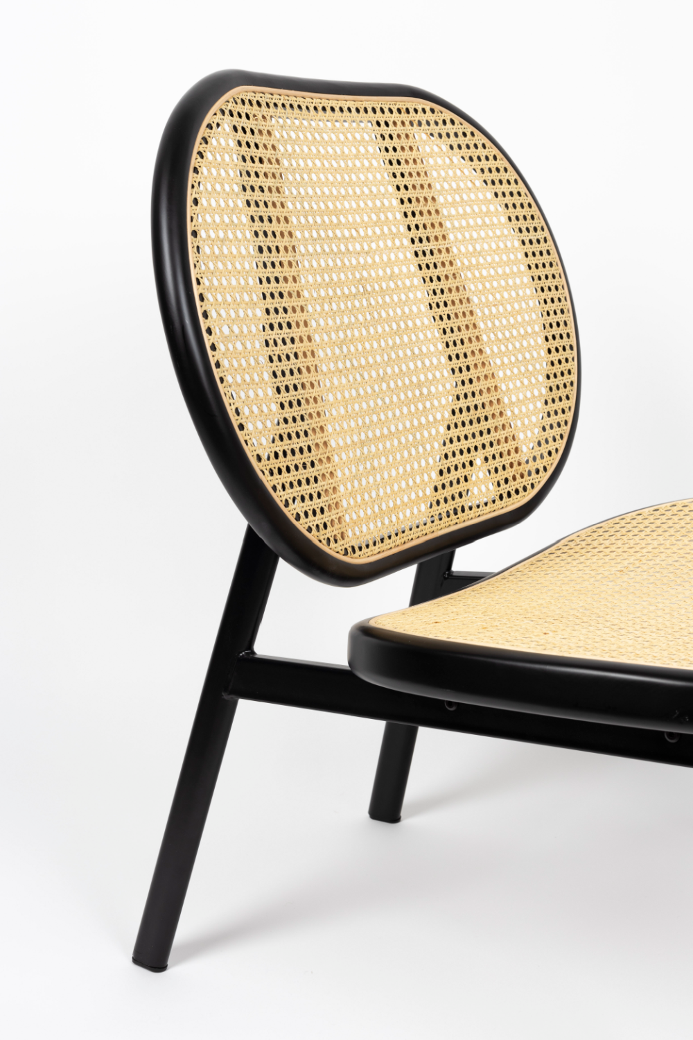 Webbed Back Lounge Chair | Oroa.com