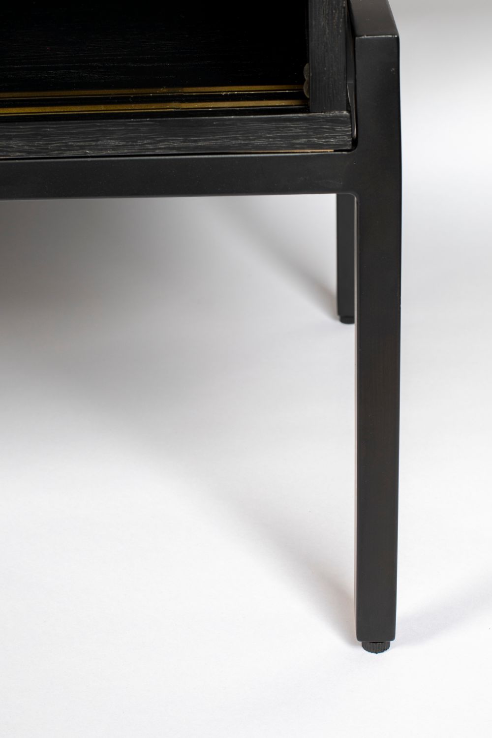 Metal Mesh Sliding Door Sideboard | Zuiver Hardy | Oroa.com