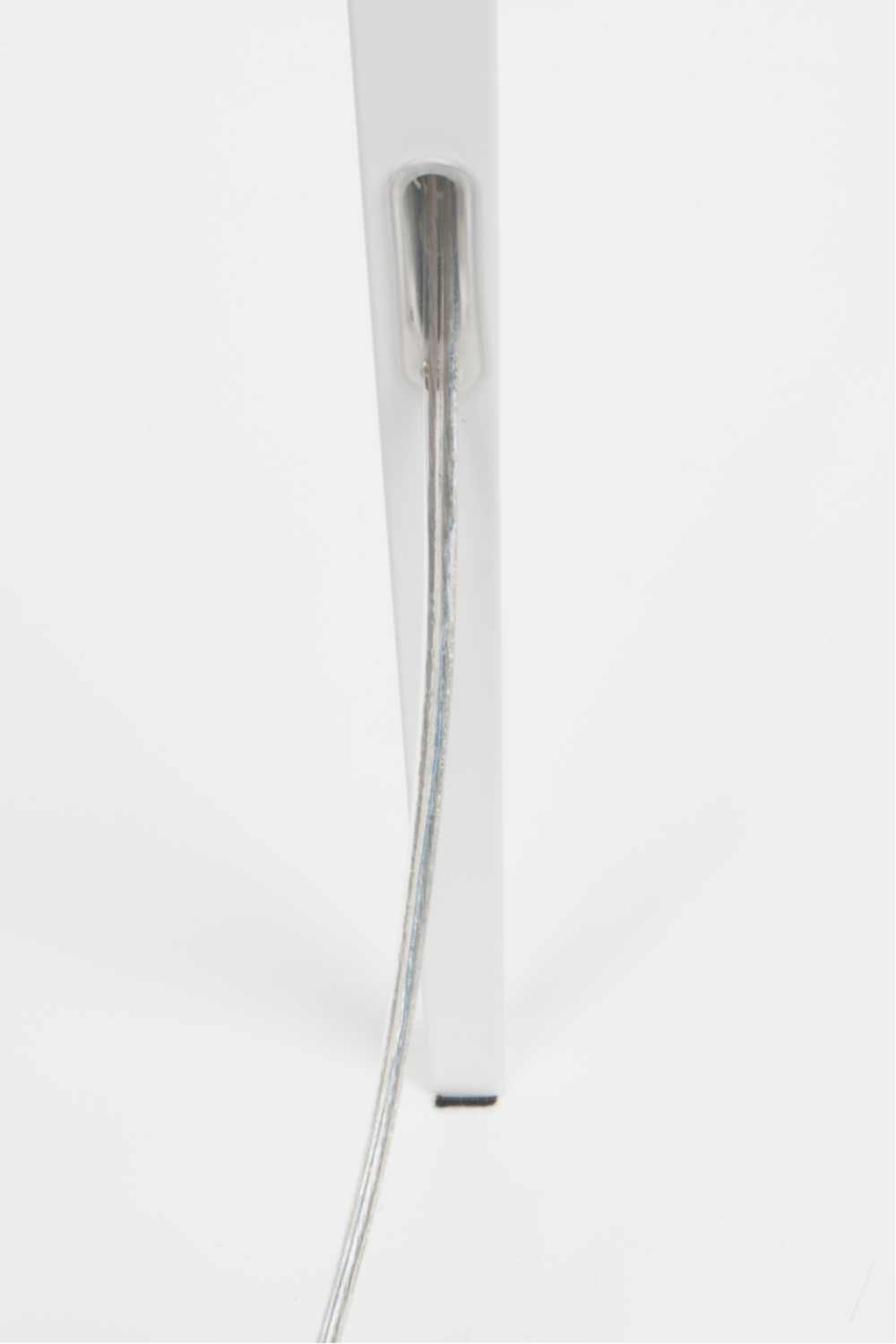 Minimalist Floor Lamp | Zuiver Tripod | Oroa.com