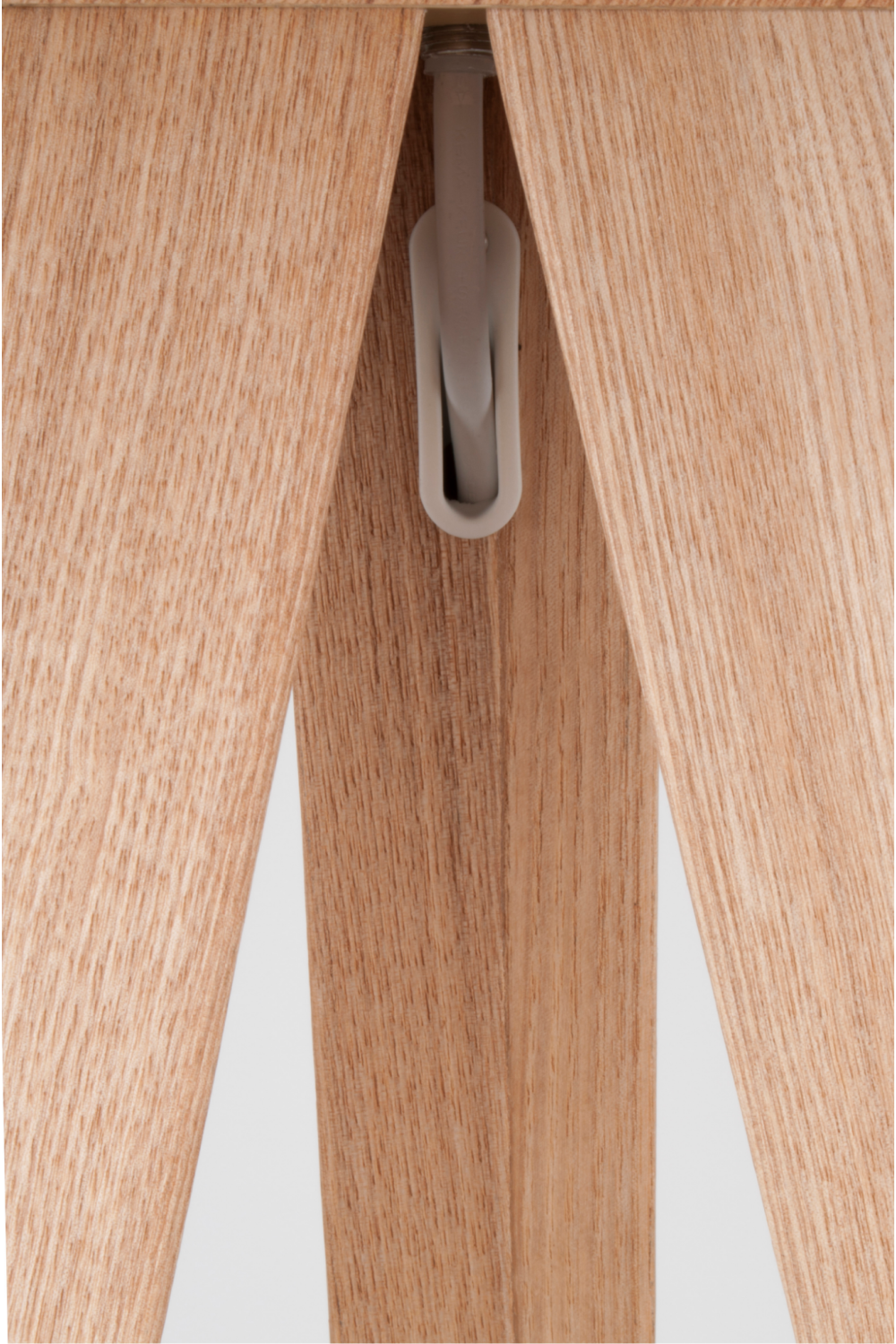 Wooden Leg Floor Lamp | Oroa.com