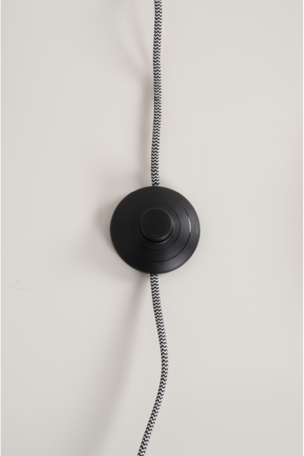 Tiltable Metal Floor Lamp | Oroa.com