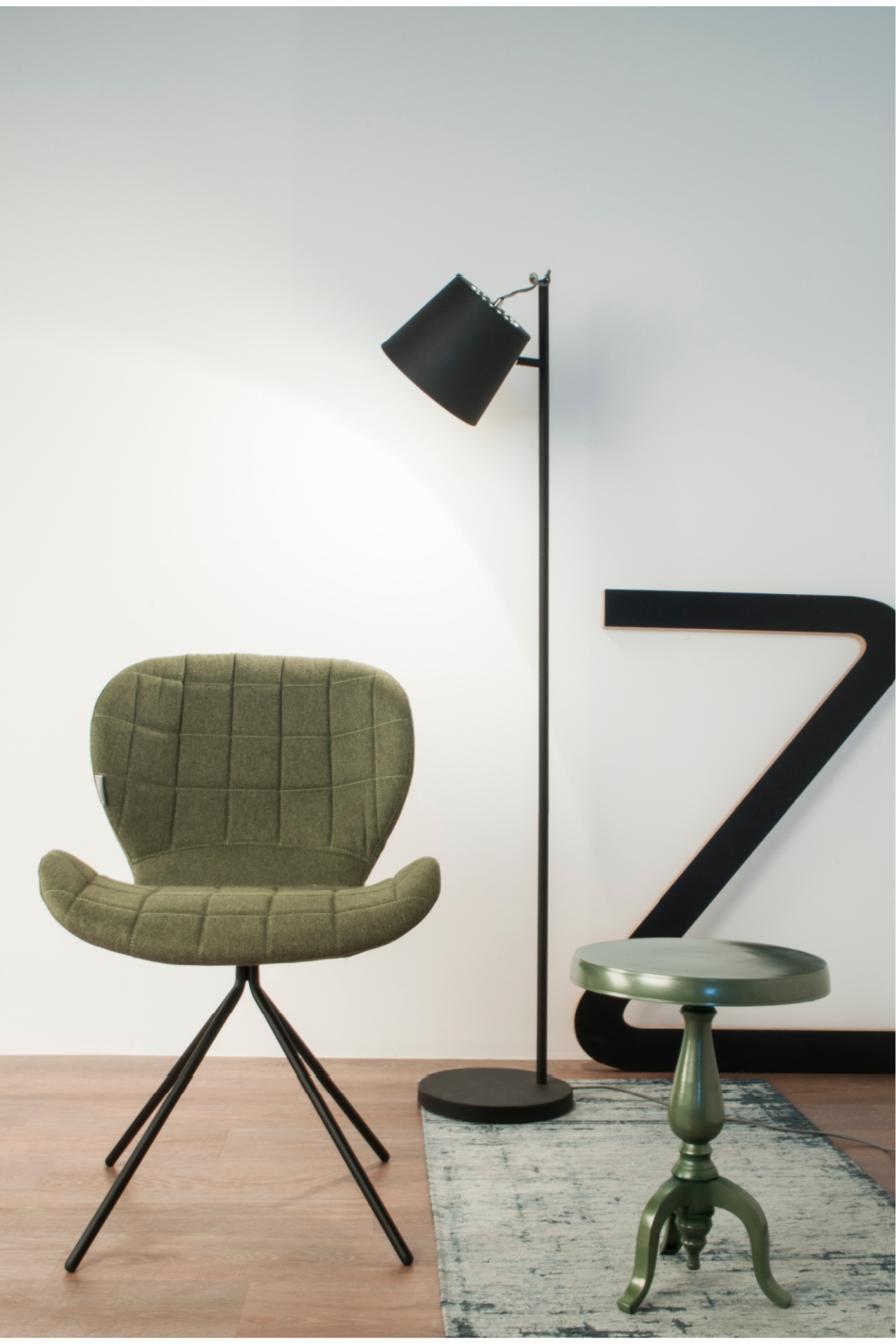 Tiltable Metal Floor Lamp | Oroa.com
