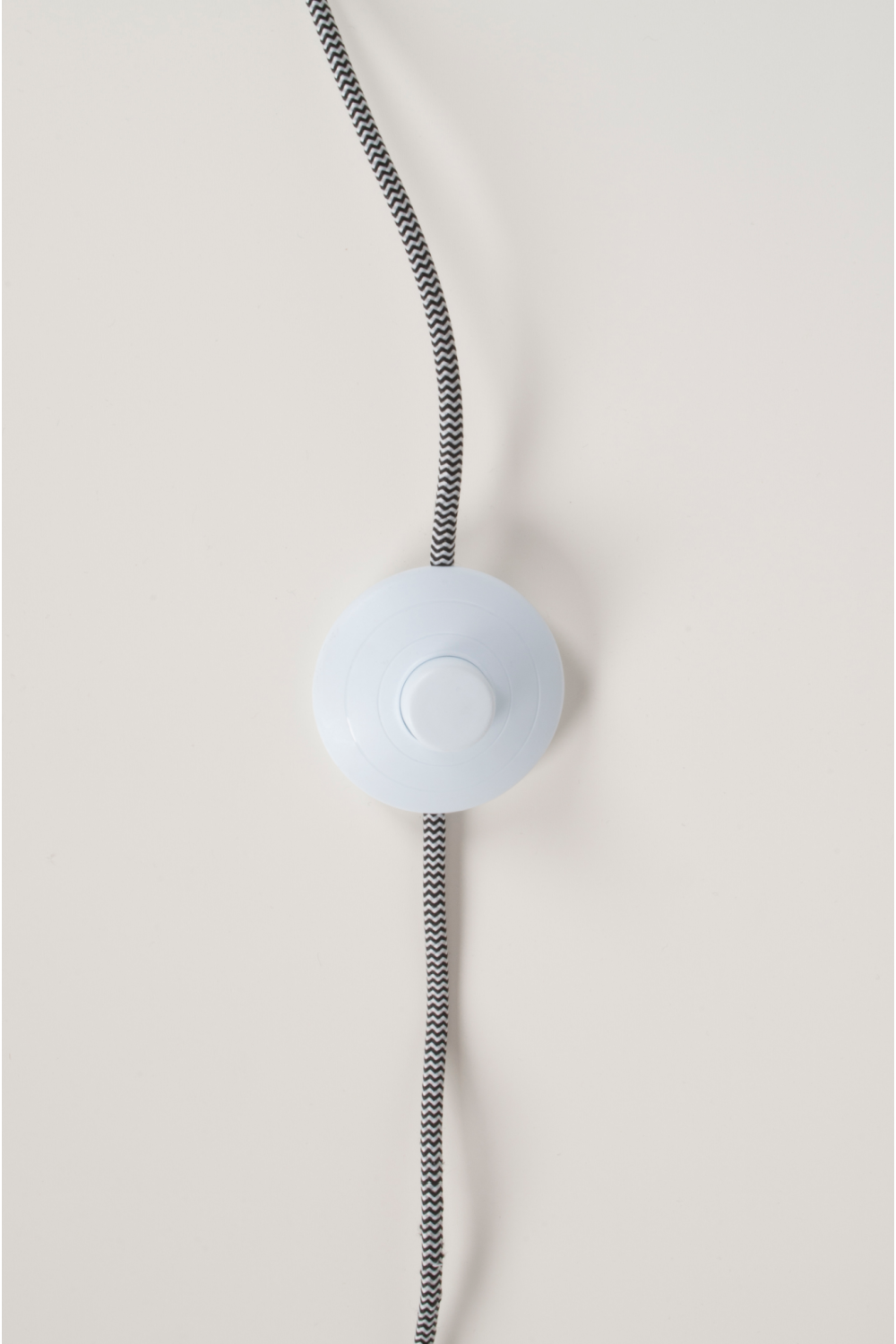 Tiltable Metal Floor Lamp | Oroa.com