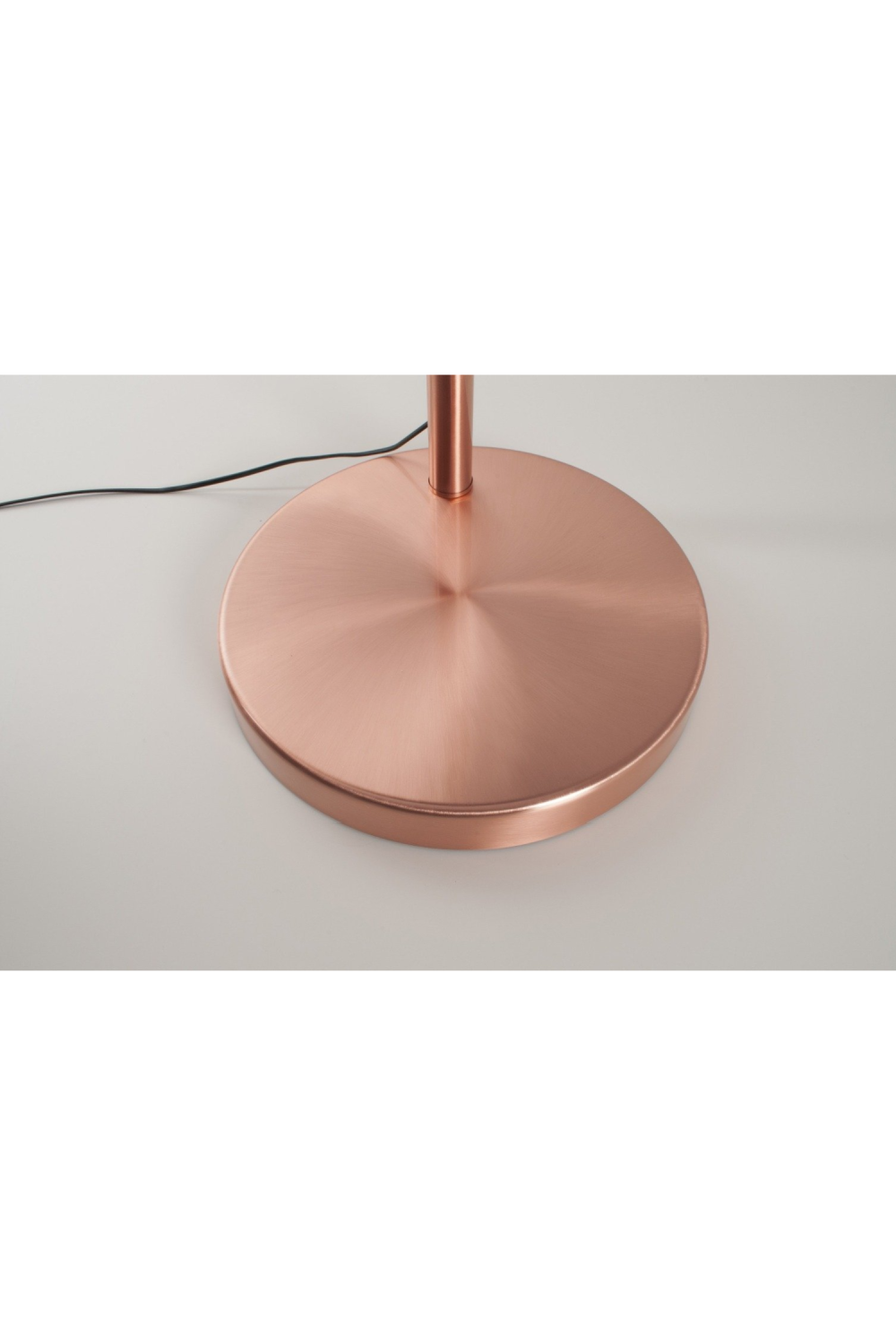 Adjustable Arched Floor Lamp | Zuiver Metal Bow | Oroa.com