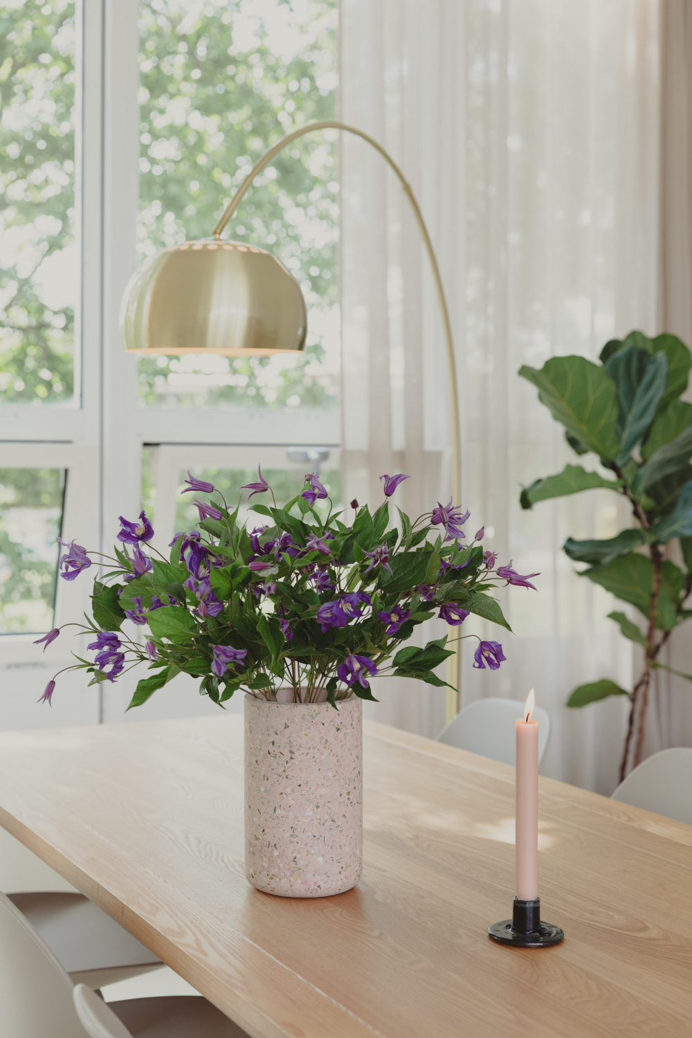 Adjustable Arched Floor Lamp | Zuiver Metal Bow | Oroa.com