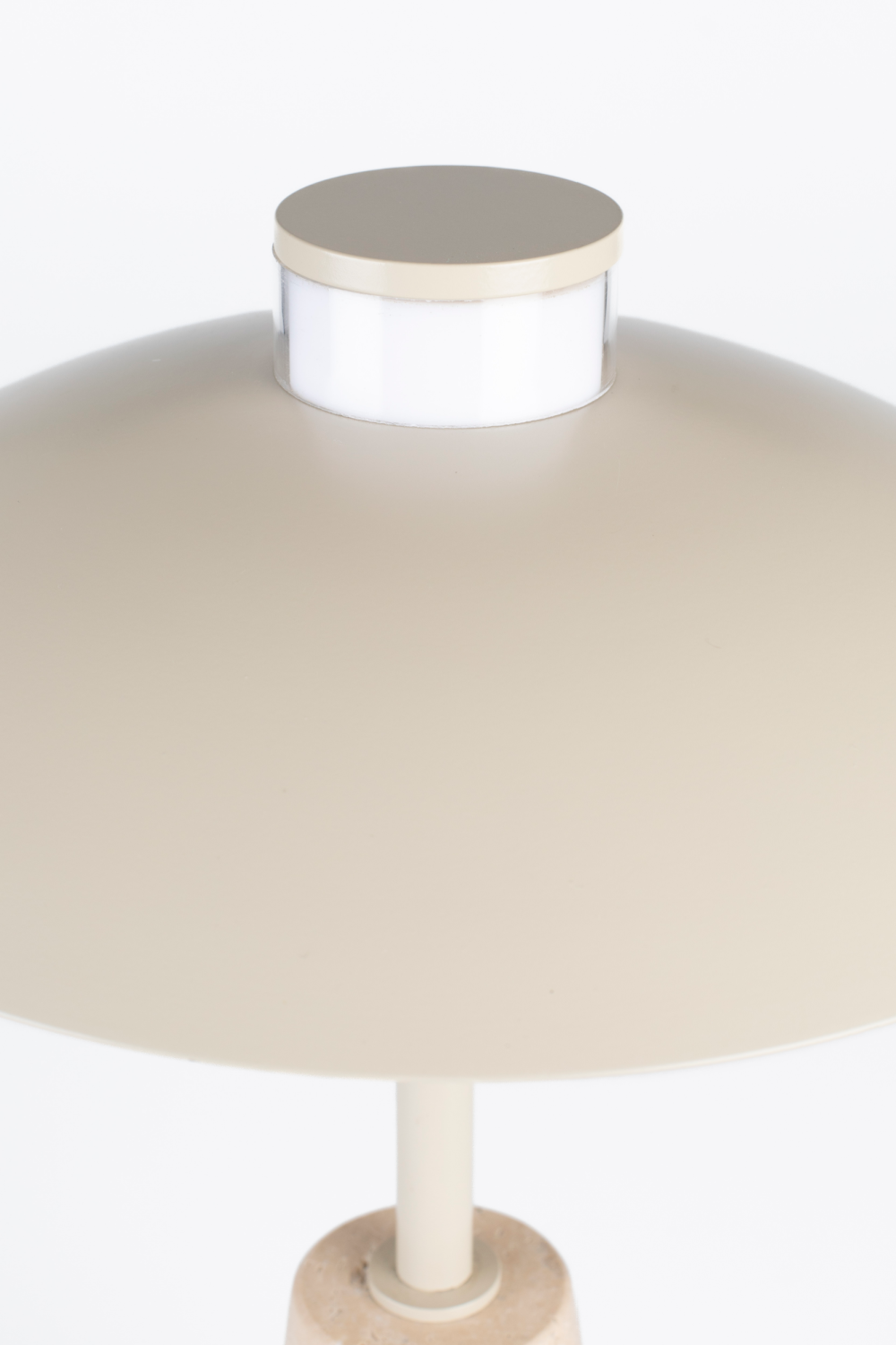Beige Metal Table Lamp | Zuiver Cole | OROA.com