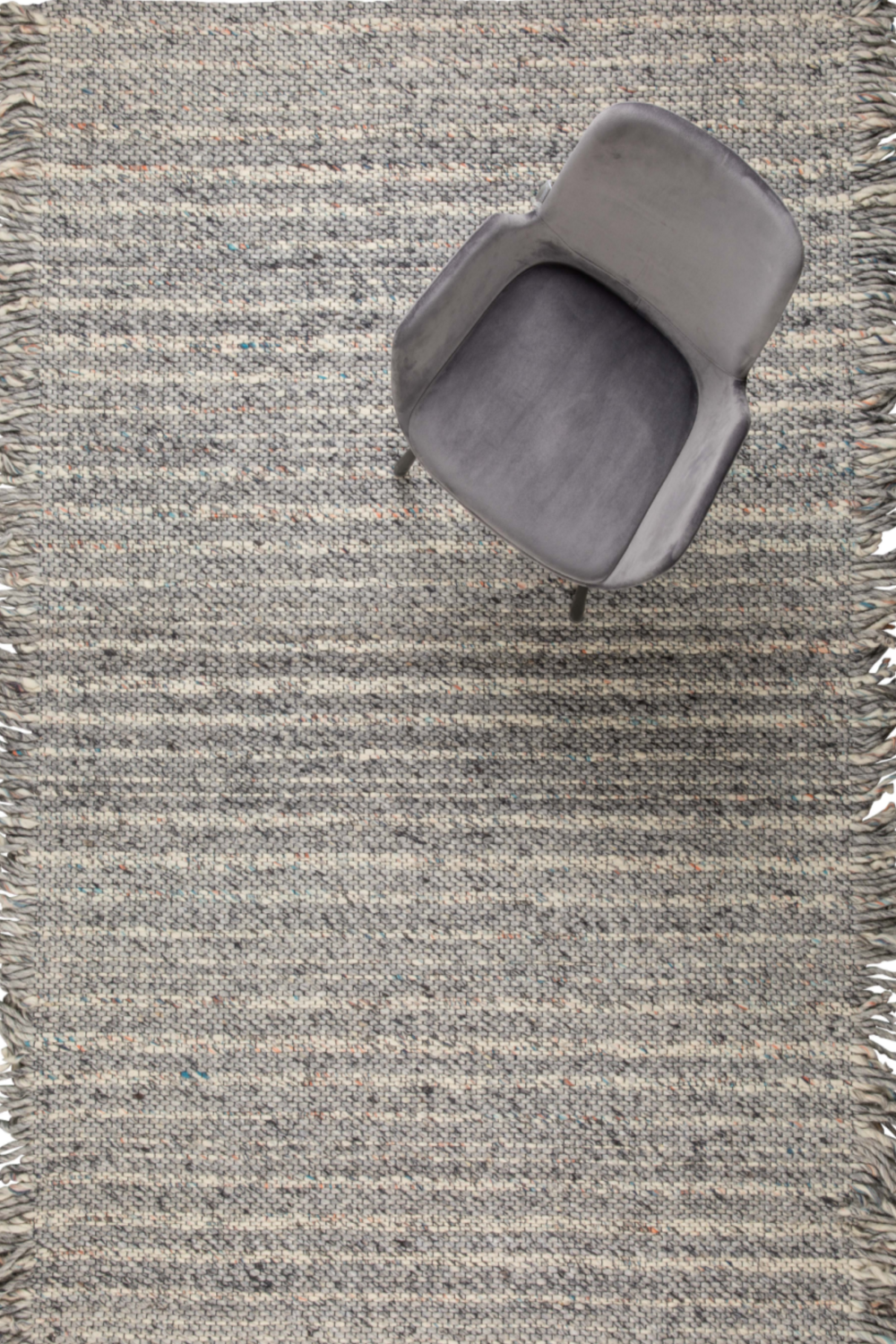 Handwoven Woolen Strands Carpet 5' x 8' | Zuiver Frills | Oroa.com