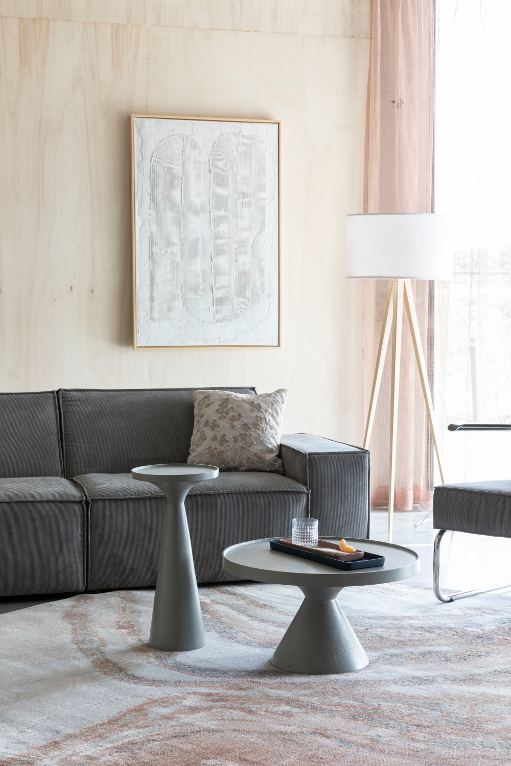 Gray Contemporary Carpet | Zuiver Solar | OROA.com