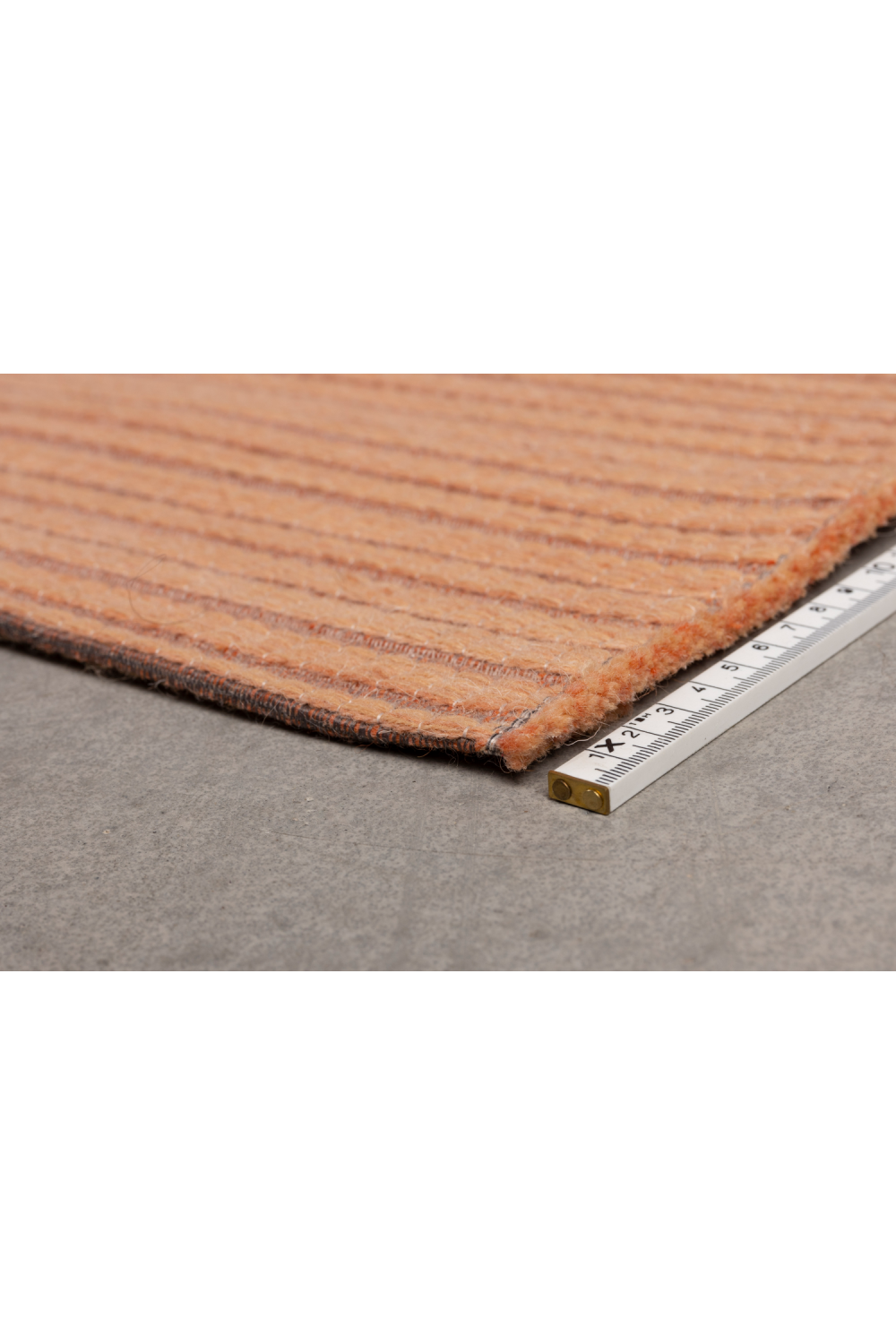 Orange Wool Carpet | Zuiver Waves | OROA.com