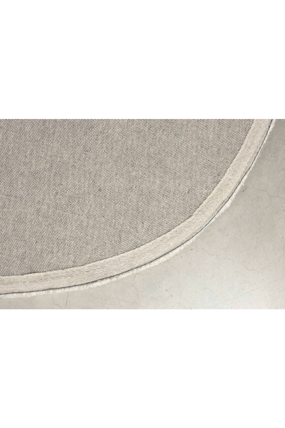 Organic-Shaped Wool Rug 5' x 7'5" | Zuiver Forms | OROA.com
